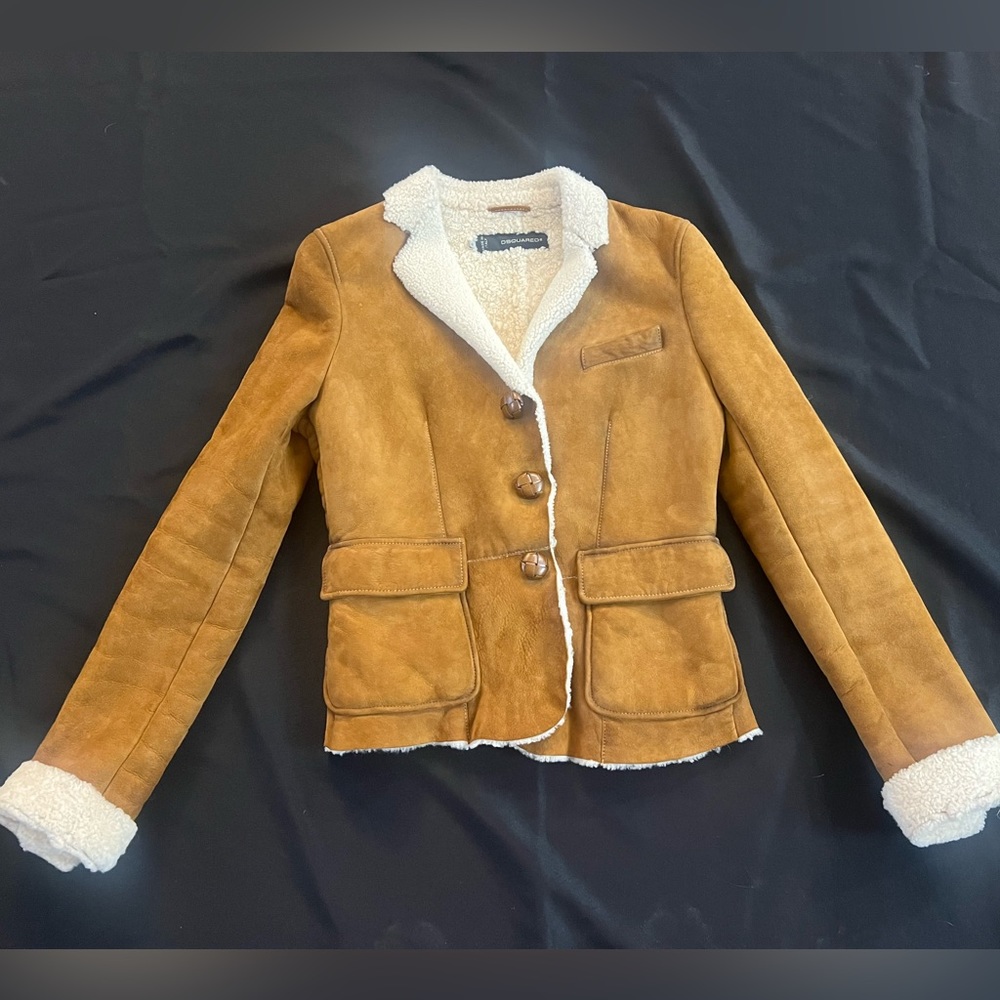 Authentic DSQUARED2 lamb leather coat.